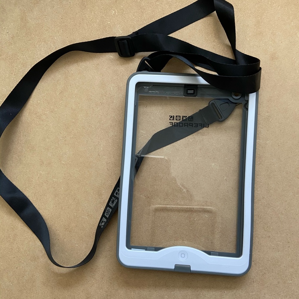 i pad mini life proof case